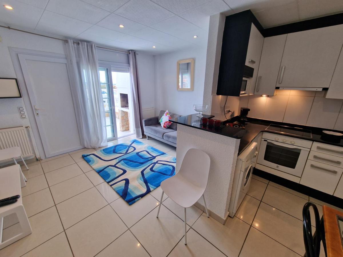 Villa Promenade Terrace Empuriabrava Exterior photo
